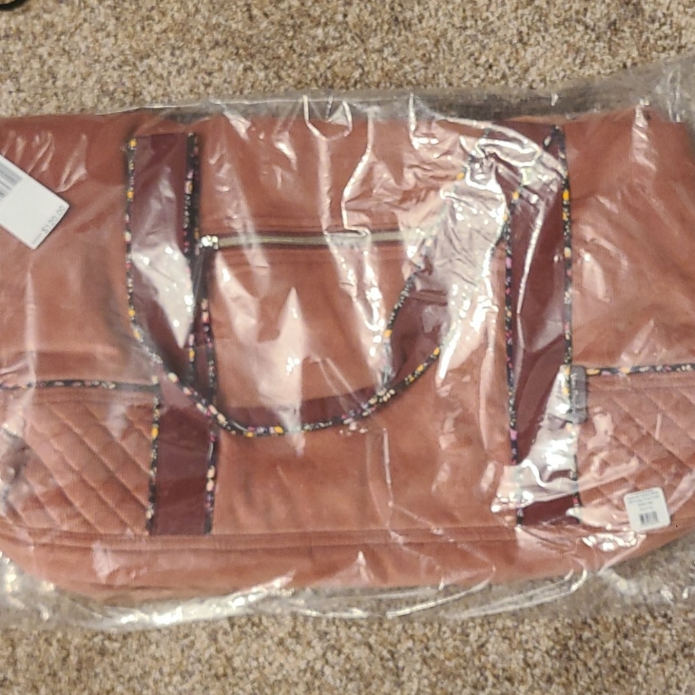 Vera Bradley large duffel blush fig
